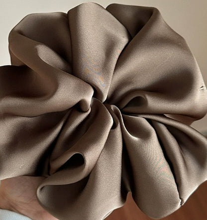 Silk scrunchie