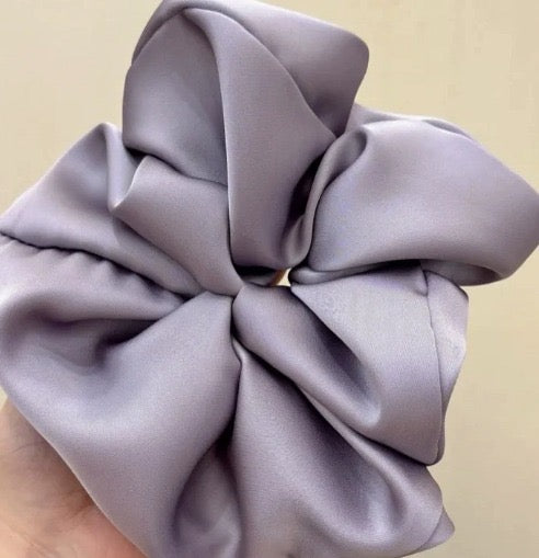 Silk scrunchie